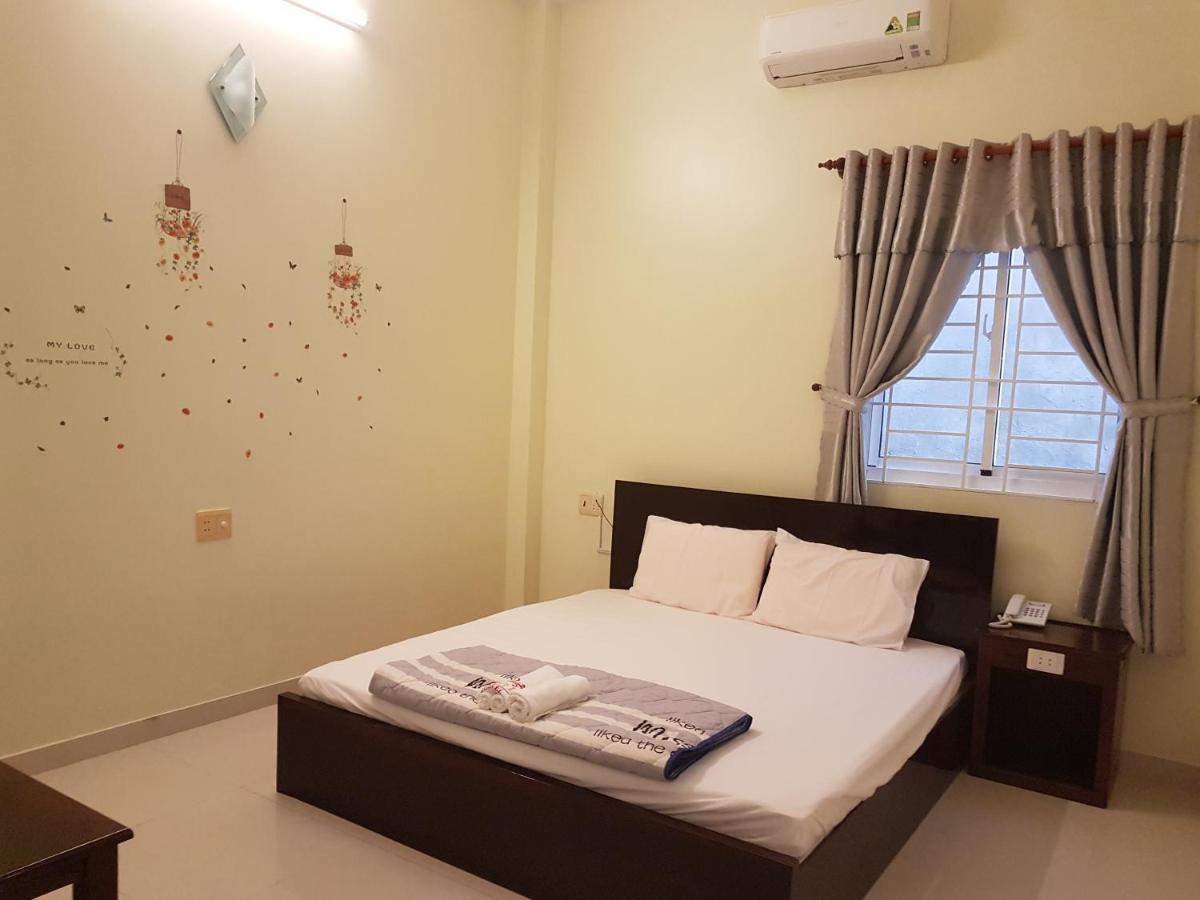 Hostel Dang Loi ホステルダンロイ Chau Doc Dış mekan fotoğraf